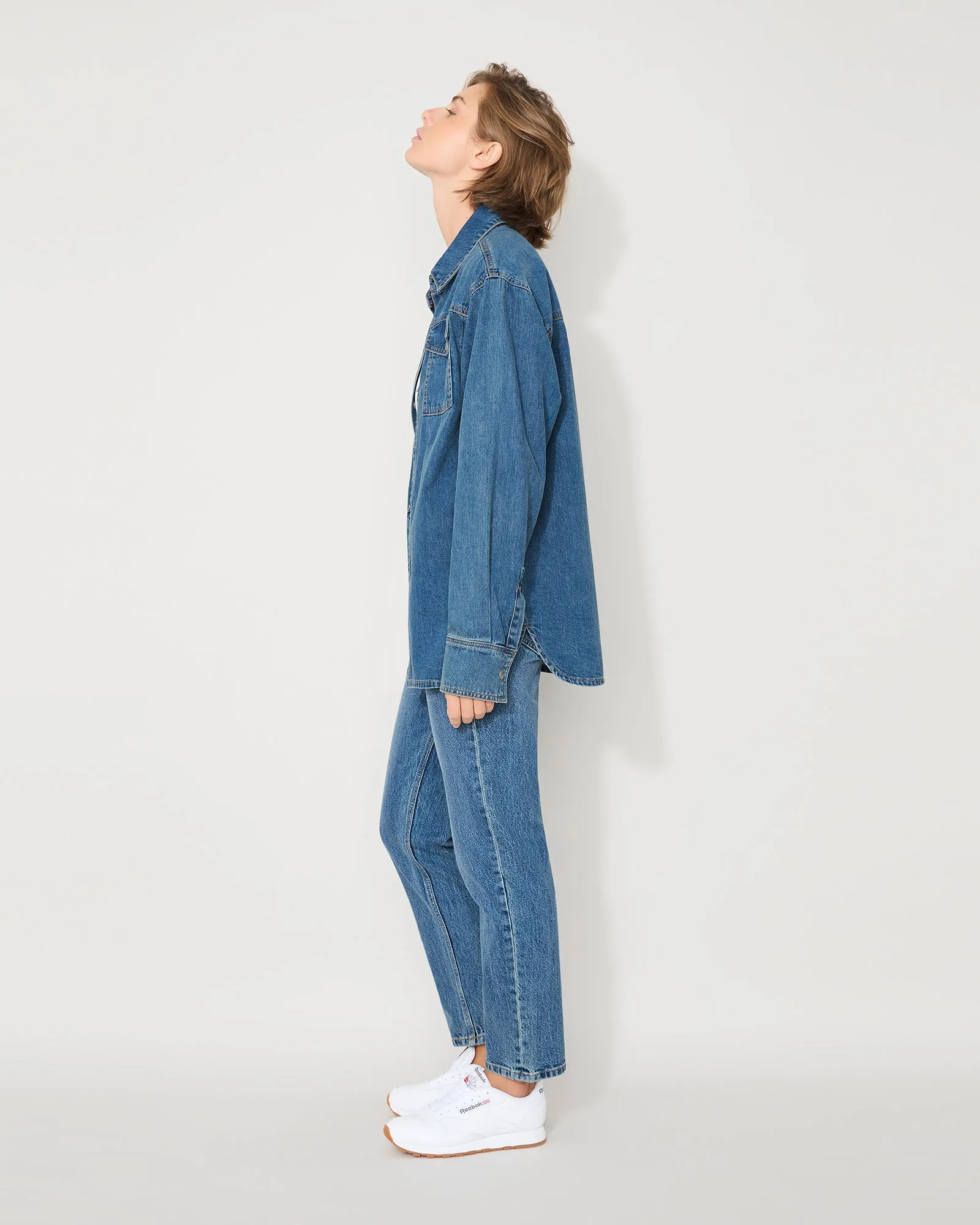 ESSENTIAL DENIM SHIRT - MID INDIGO