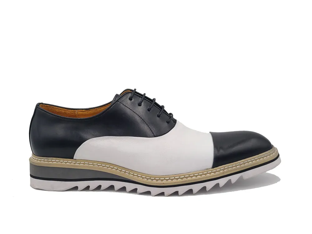 Five Eyelets Brogue Oxford