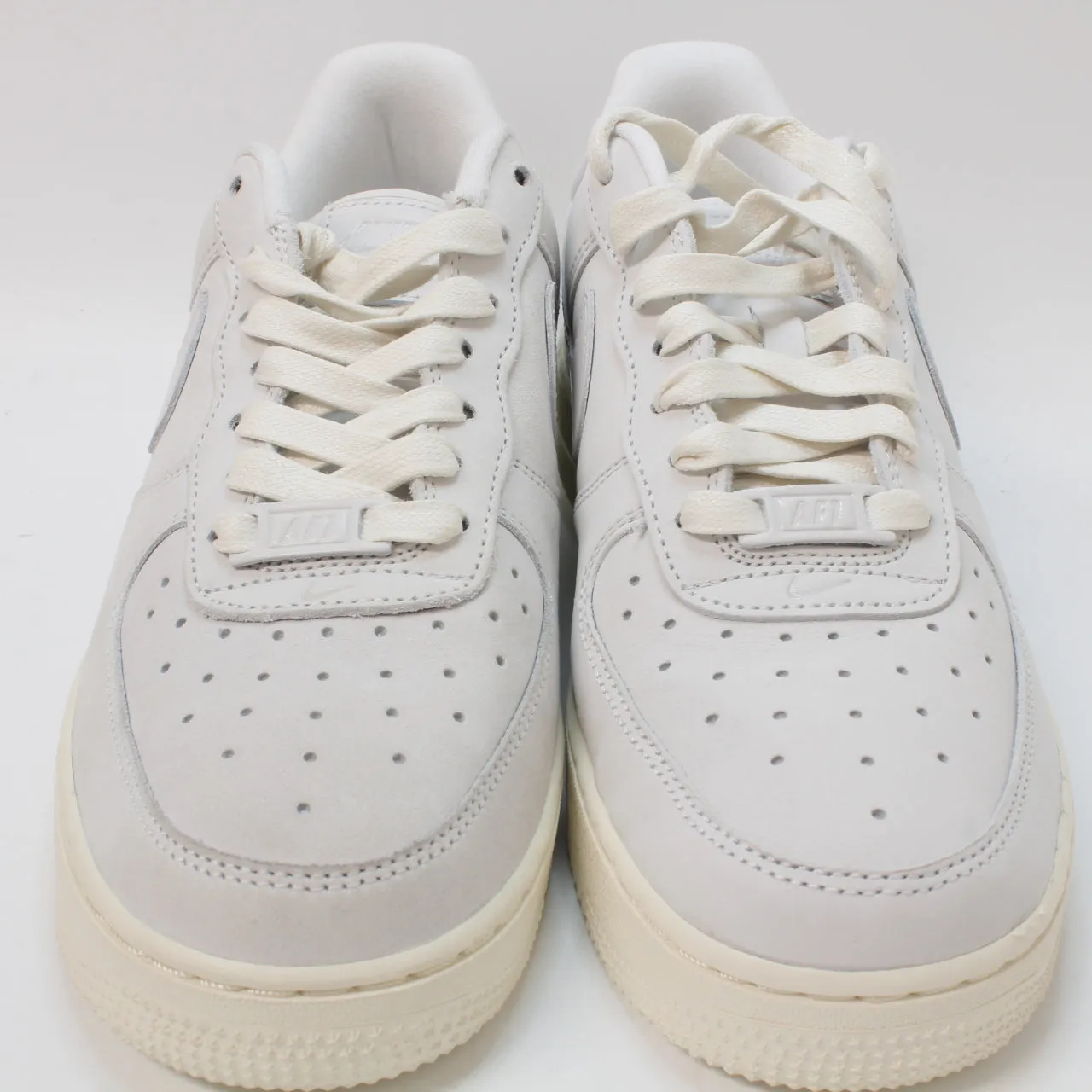 Nike Air Force 1 Summit White - UK Size 6