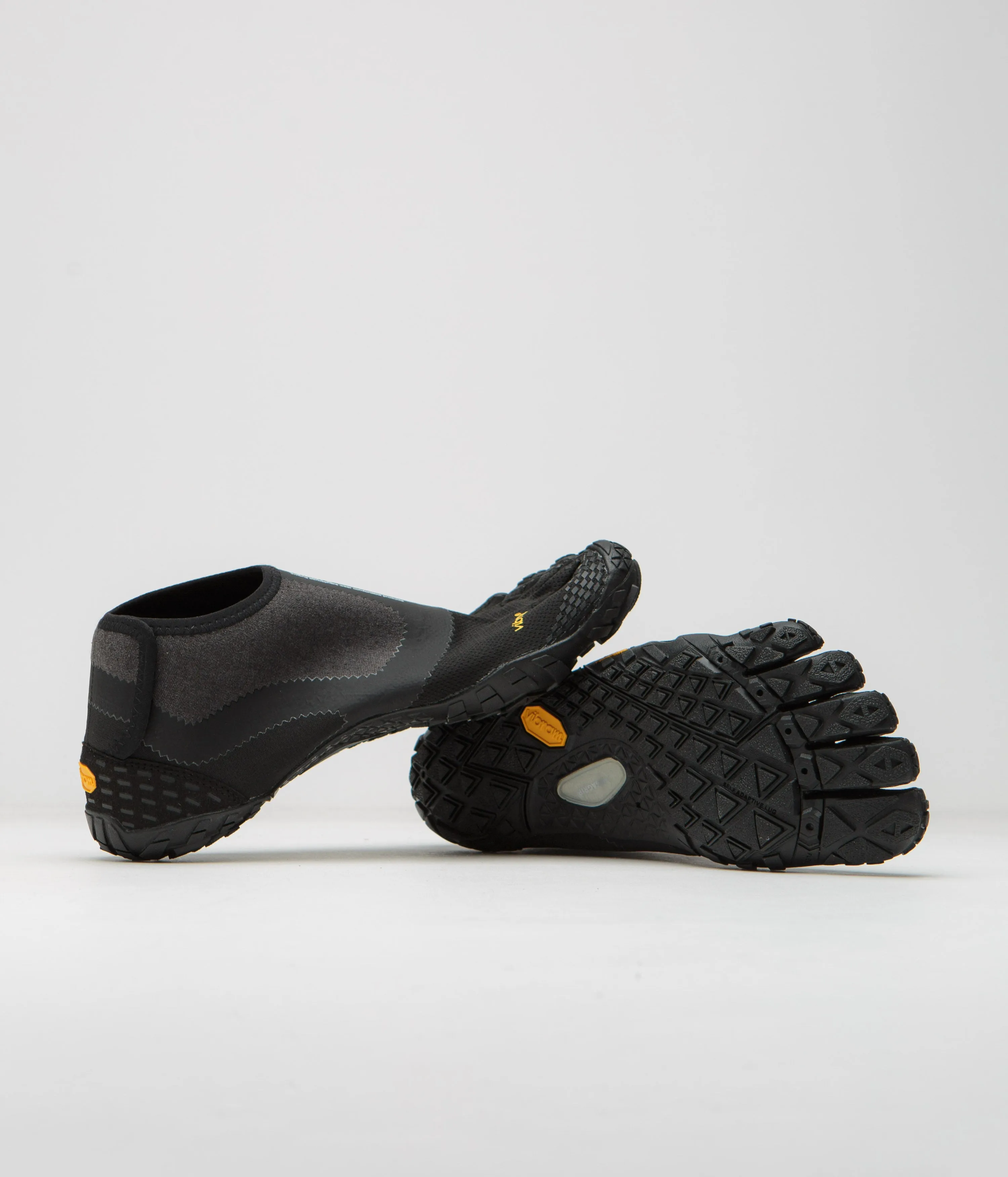 Suicoke Nin-Lo Shoes - Black